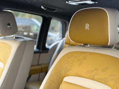 2025 Rolls-Royce Cullinan Silver Badge