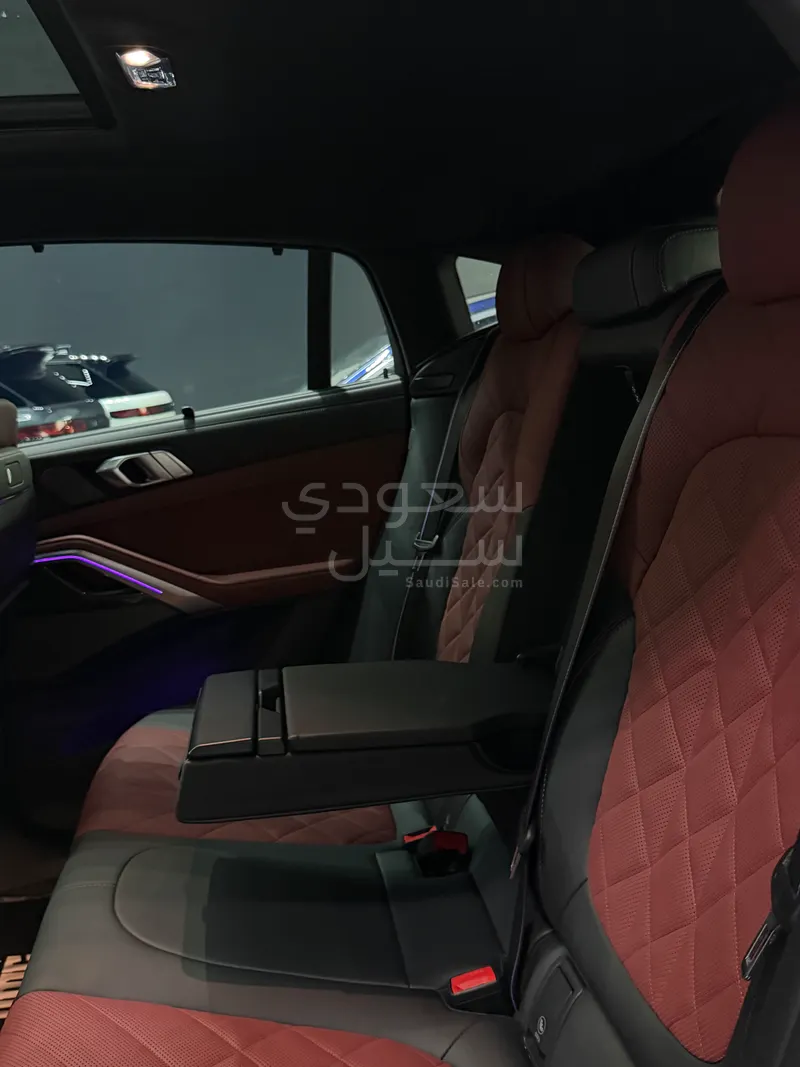 2024 بي ام دبليو الفئة اكس 6 إم كت