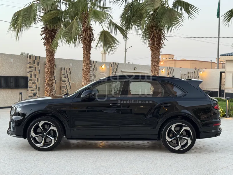 2022 Bentley Bentayga S