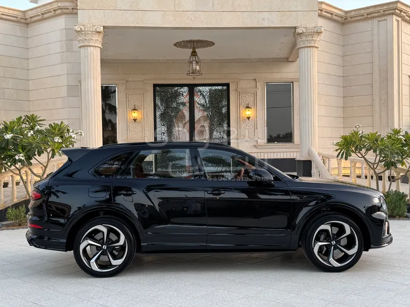 2022 Bentley Bentayga S