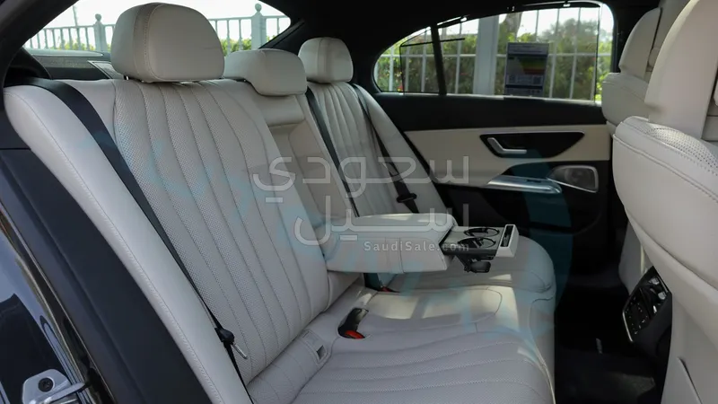 2026 Mercedes-Benz E 300 AMG