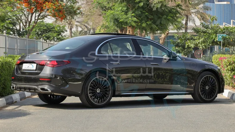 2026 Mercedes-Benz E 300 AMG
