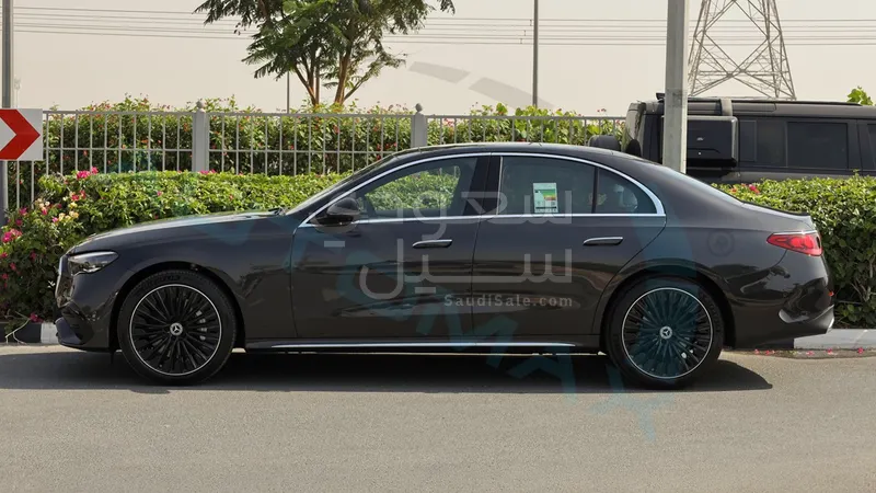 2026 Mercedes-Benz E 300 AMG