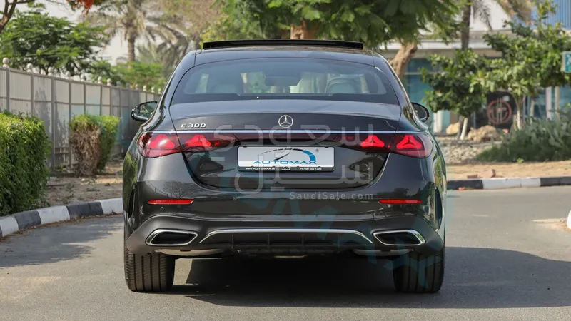 2026 Mercedes-Benz E 300 AMG