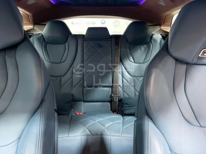 2023 BMW XM