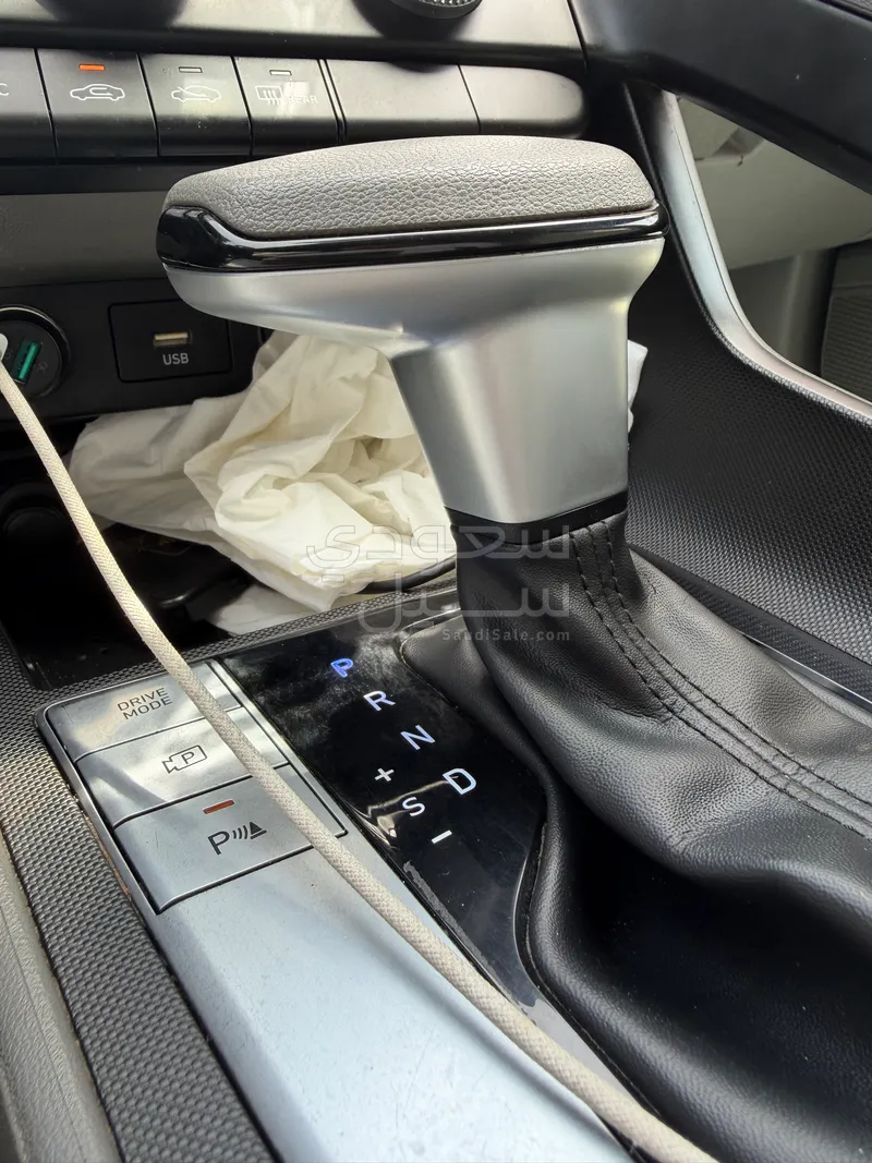 2023 Hyundai Elantra Smart