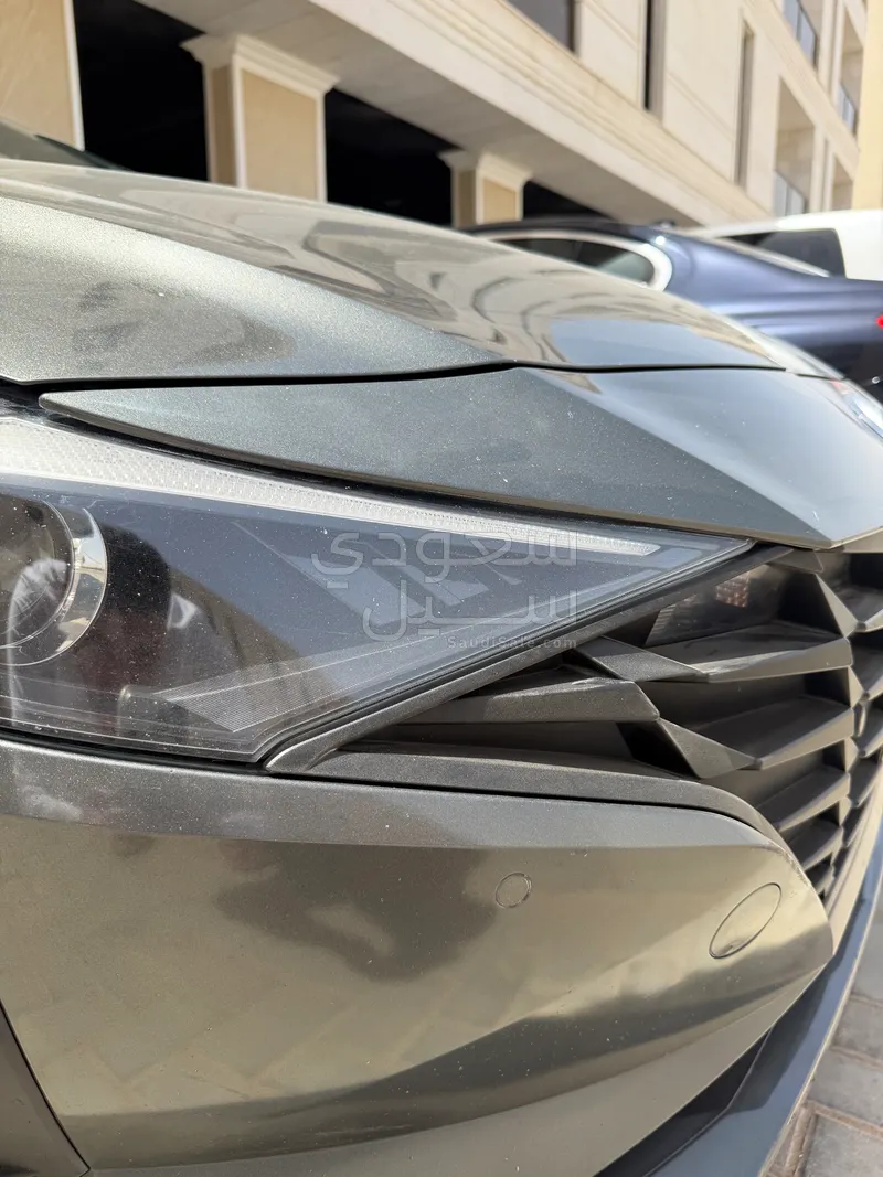 2023 Hyundai Elantra Smart