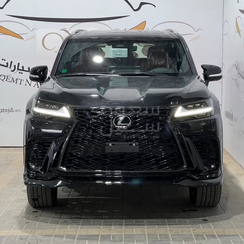 2026 لكزس إل إكس 600 إف
