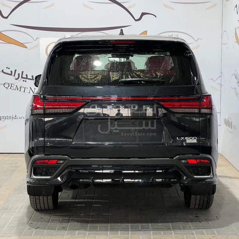 2026 لكزس إل إكس 600 إف