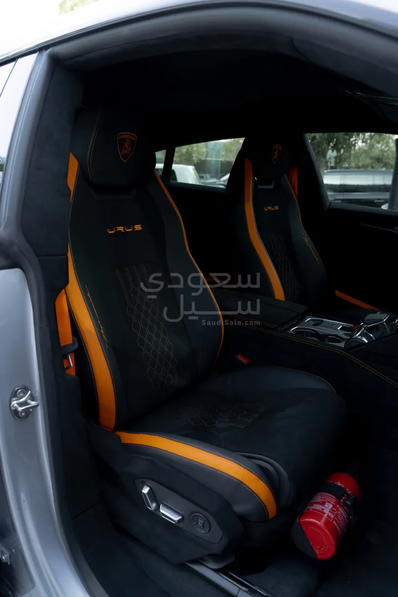 2024 لمبرجيني اوروس بيرفورمانتي