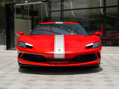 2024 فيراري جي تي بي 296