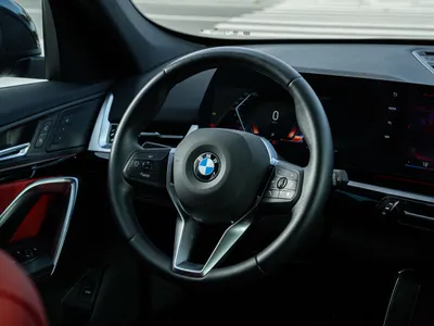 2025 بي ام دبليو الفئة اكس 1