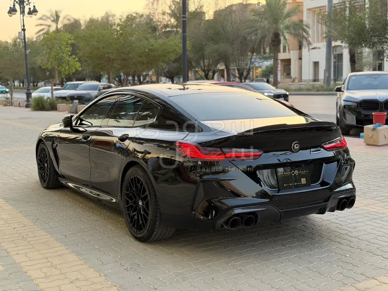 2022 بي ام دبليو الفئة ام 8 كوبيه