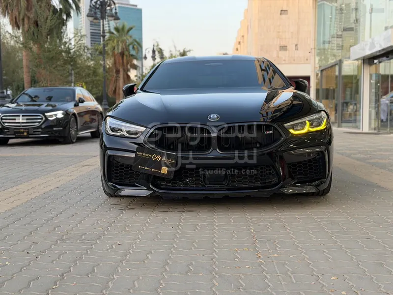 2022 بي ام دبليو الفئة ام 8 كوبيه
