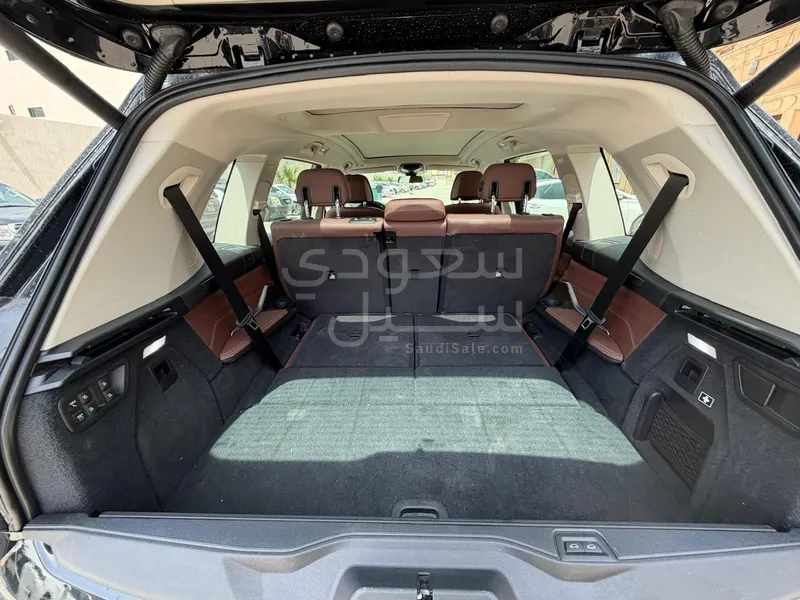 2020 BMW X Series 7