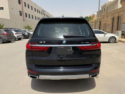 2020 BMW X Series 7