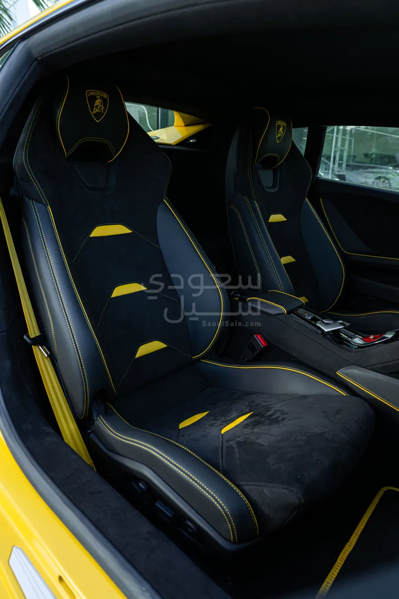 2023 Lamborghini Huracán Tecnica