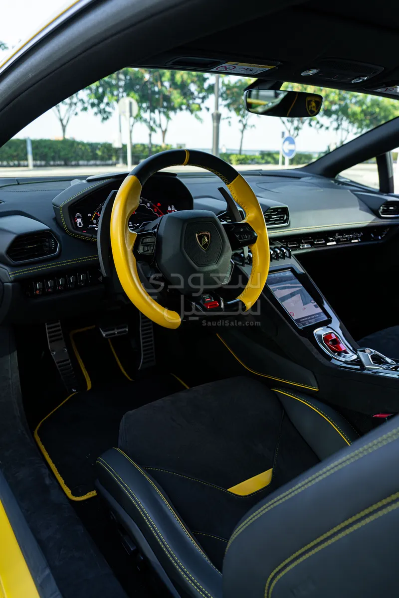2023 Lamborghini Huracán Tecnica