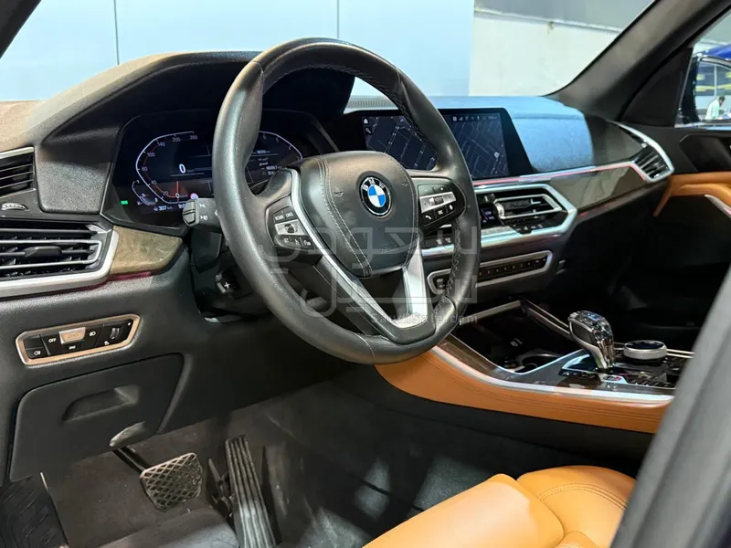 2023 BMW X Series 5