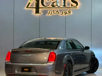 2011 Chrysler 300 C Exective