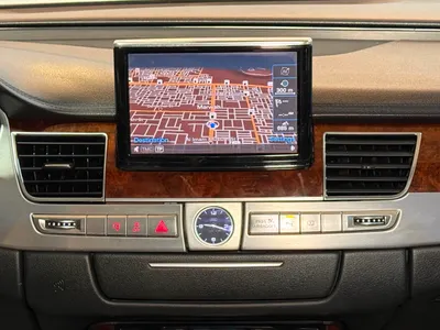 2011 Audi A8L