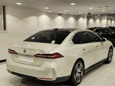 2026 BMW 5 Series 520i