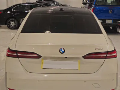 2026 BMW 5 Series 520i