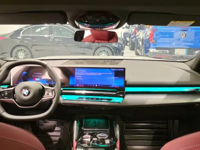 2026 BMW 5 Series 520i