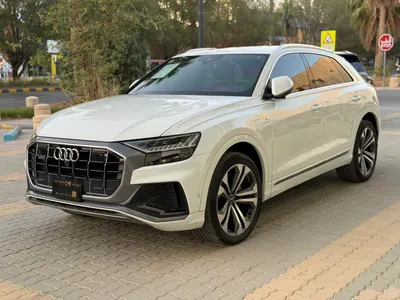 2021 Audi Q8 S Line