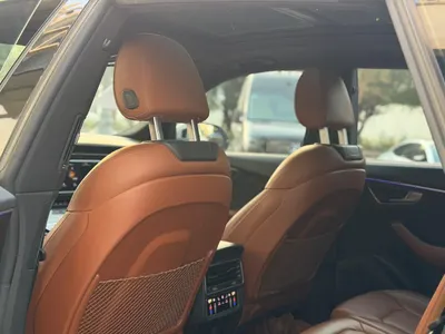 2021 Audi Q8 S Line