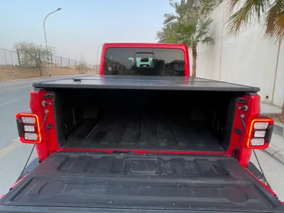 2021 جييب جلادياتور ساند رانر