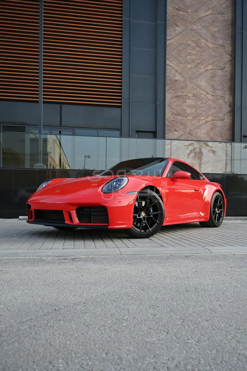 2025 Porsche 911 Carrera