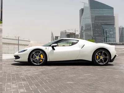 2024 فيراري جي تي بي 296