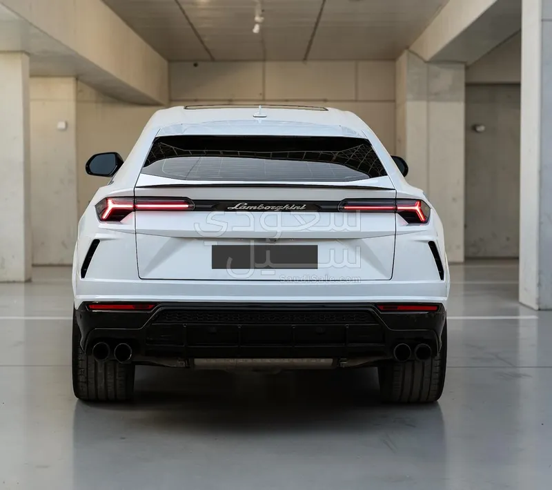 2021 Lamborghini URUS