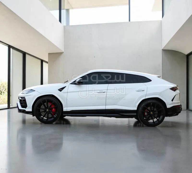 2021 Lamborghini URUS