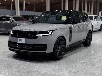 2024 لاند روفر رينج روفر اس في اوتوبيوغرافي
