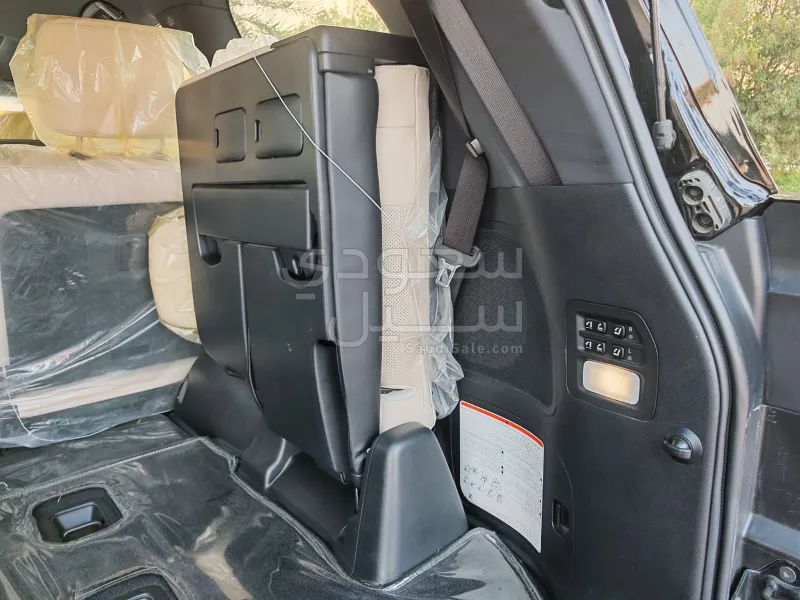 2018 Lexus LX 570