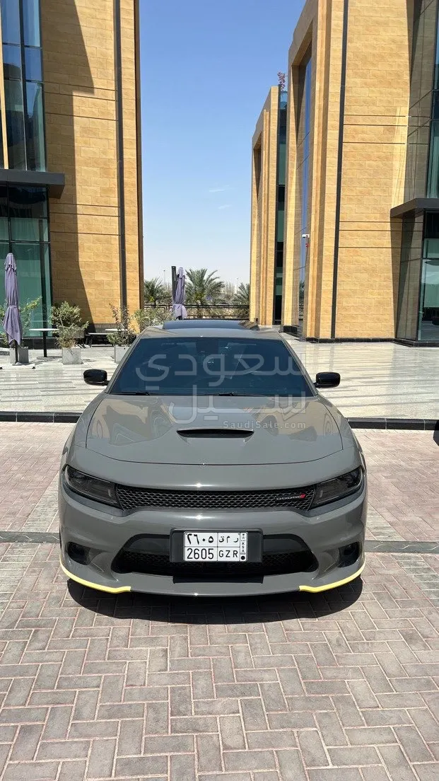 2023 دودج تشارجر ار تي