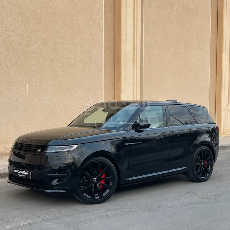 2025 Land Rover Range Rover Sport SE