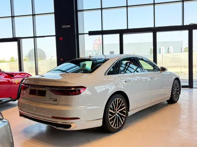 2024 Audi A8L