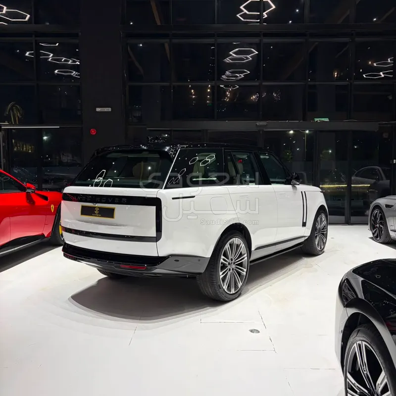 2026 Land Rover Range Rover Autobiography
