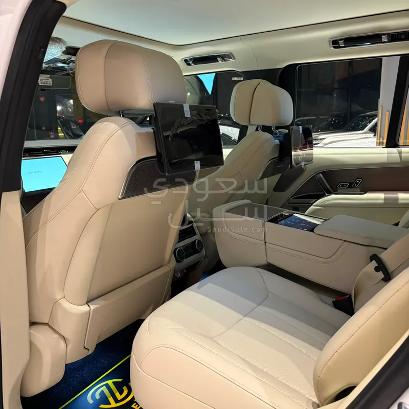 2026 Land Rover Range Rover Autobiography