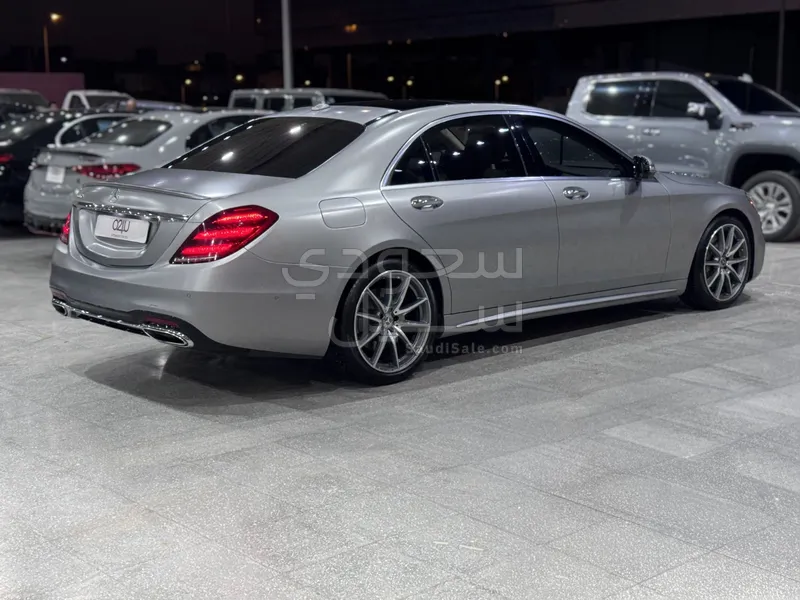 2018 Mercedes-Benz S 560
