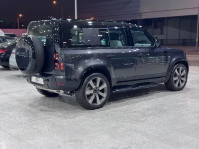 2026 Land Rover Defender 110 X dynamic
