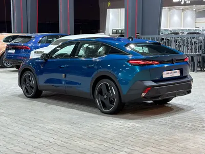 2025 بيجو 408