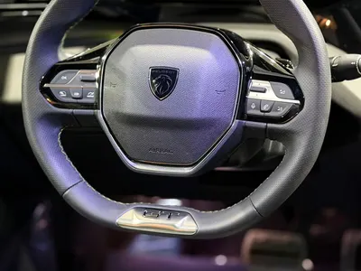 2025 بيجو 408