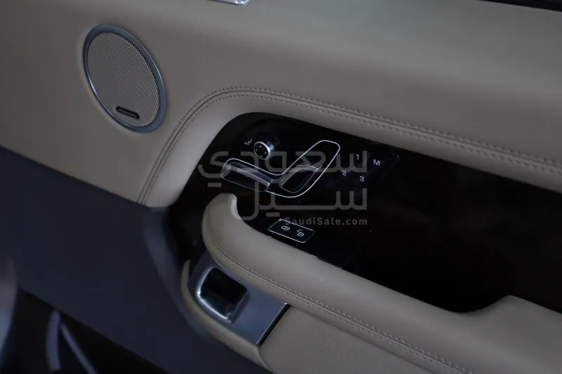 2020 Land Rover Range Rover HSE