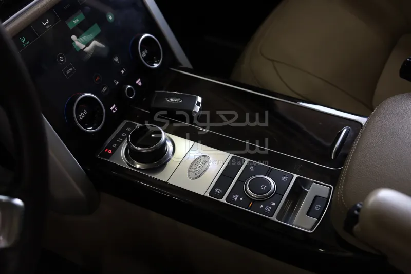2020 Land Rover Range Rover HSE