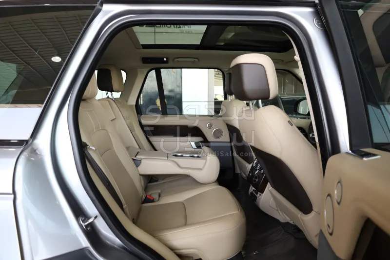 2020 Land Rover Range Rover HSE