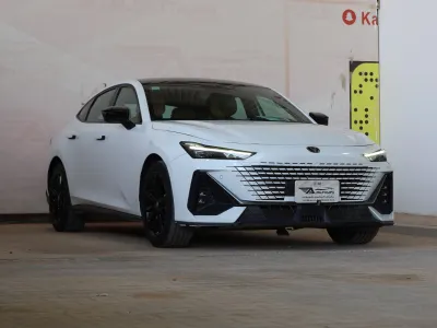 2023 شانجان يوني في